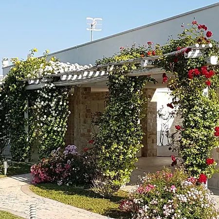 فندق Leralora