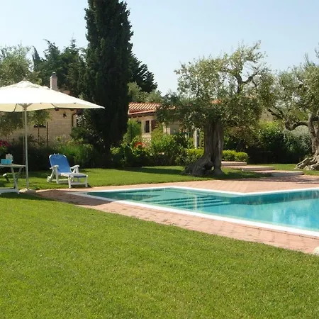Holiday home Casa Vacanze Leralora *