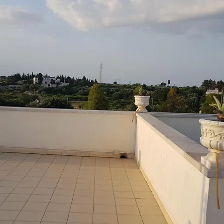 Casa Vacanze Leralora Holiday home *