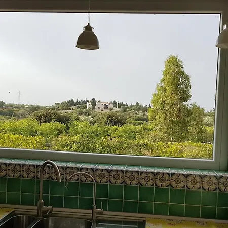 Casa Vacanze Leralora Holiday home *